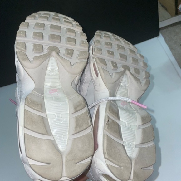 Nike Air Max 95 'Psychic Pink' women size 5 - Picture 6 of 6